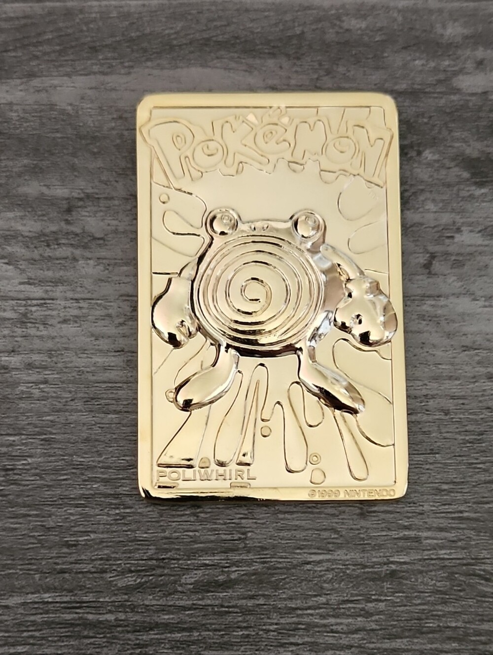 1999 Pokemon 23K Gold Plated Metal Poliwhirl Trading Card Bar Raised Graphics